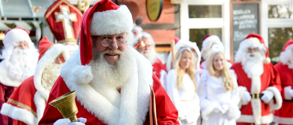 Frohes Fest. Süßigkeiten haben die Flüchtlingskinder genug, sagen Heimleiter.
