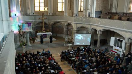 Volles Gotteshaus.
