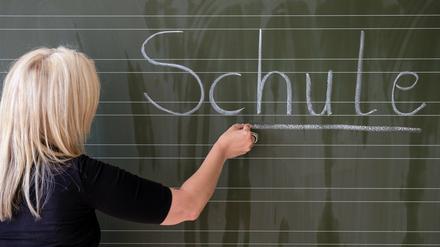 Schule = wichtig. Aber das scheinen die verantwortlichen Politiker oft zu vergessen. Zum Beispiel an der Zille-Grundschule, die platzt aus allen Nähten. 