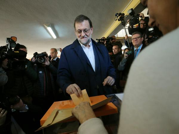 Die Konservativen bleiben stärkste Kraft in Spanien - verlieren aber Mehrheit.