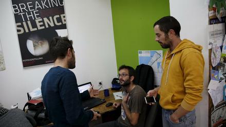 Mitarbeiter der linksgerichteten NGO "Breaking the Silence" in Tel Aviv, Israel. Die NGO steht im Focus eines neuen Gesetzes gegen NGOs, die vorwiegend aus dem Ausland finanziert werden. 
