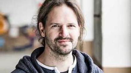 Arne Ulbricht ist Lehrer in Wuppertal und schreibt Bücher.