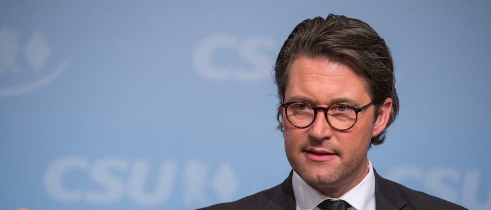 CSU-Generalsekretär Andreas Scheuer: "Die Terroristen wollen unsere offene westliche Gesellschaft angreifen und uns die Sicherheit nehmen. Dagegen müssen wir uns mit allen Mitteln zur Wehr setzen."