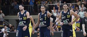 Geschafft. Albas Mitchell Watt, Alex King und Akeem Vargas (von links).