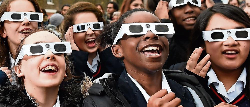 Der Begriff Sonnenfinsternis ist in Deutschland bei Google am häufigsten gesucht worden. Dicht gefolgt von Pegida