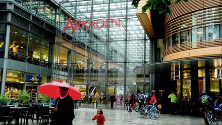 Verkauft. Der Potsdamer Platz mit dem Arkaden-Einkaufszentrum hat einen neuen Eigentümer.