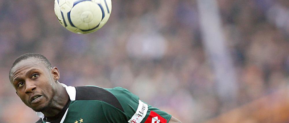 Steve Gohouri im Trikot von Borussia Mönchengladbach. Die Leiche des 34-Jährigen wurde Silvester im Rhein gefunden.