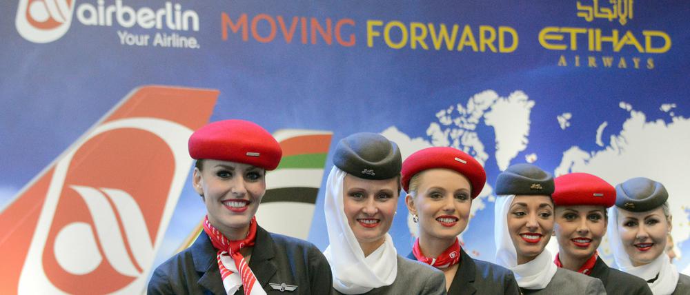 Gemeinsam fliegen. Air Berlin kann ab Mitte Januar 2016 gut ein Drittel weniger Flüge als bisher zusammen mit ihrem arabischen Partner Etihad Airways vermarkten. 