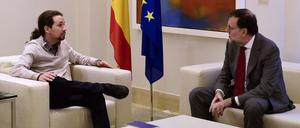 Pablo Iglesias, Chef der linkspopulistischen spanischen Protestpartei Podemos traf am Montag mit dem noch amtierenden Ministerpräsidenten Mariano Rajoy zusammen.