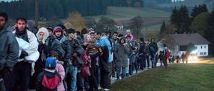 Im Jahr 2015 haben mehr als eine Million Flüchtlinge Deutschland erreicht. Wie viele in diesem Jahr kommen, weiß keiner.