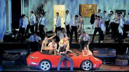 Musiktheater ist das Teuerste. Szene aus Wolfgang Rihms Oper „Die Eroberung von Mexiko“, die im vergangenen Sommer in Salzburg Premiere hatte. 