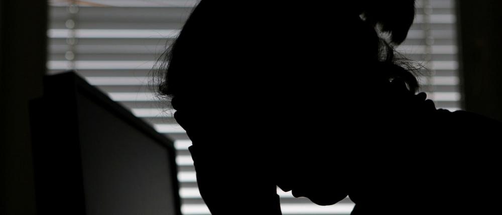 Immer mehr psychisch Kranke landen in Kliniken. Schuld daran ist laut SPD auch die Unterversorgung im ambulanten Bereich.