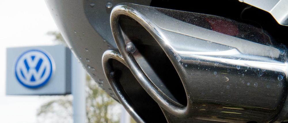 Mit Dank zurück. In den USA dürfte es für VW in vielen Fällen nicht mit einem Werkstattbesuch getan sein, um den Abgas-Betrug an den Autos zu beseitigen.
