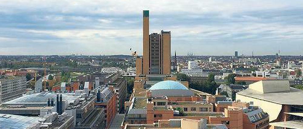 Der Potsdamer Platz gehört zu den teuersten Bürolagen Berlins. Vereinzelt wurden in der Hauptstadt Mieten von 34 Euro pro Quadratmeter beobachtet.