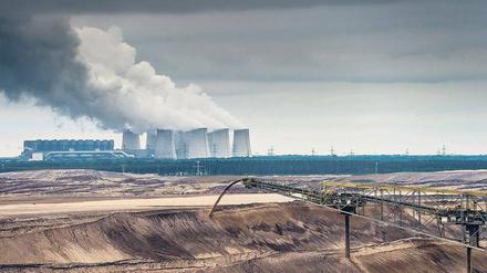 Das brandenburgische Kraftwerk Jänschwalde ist eine der größten Braunkohleanlagen Deutschlands - und eine der schmutzigsten.