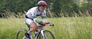 Gefödert. Der Radsportler Pierre Senska.