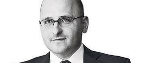 Klaus Herrmann ist Fachanwalt und Honorarprofessor für Verwaltungsrecht.