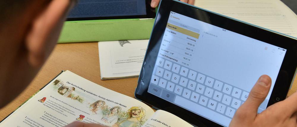 Wie viel digitale Bildung an der Schule soll sein?