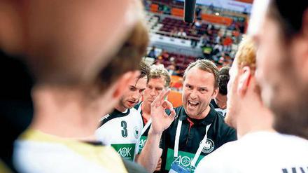 Ansagen, die ankommen. Dagur Sigurdsson wird von den Nationalspielern für seine gute Kommunikation gelobt. 