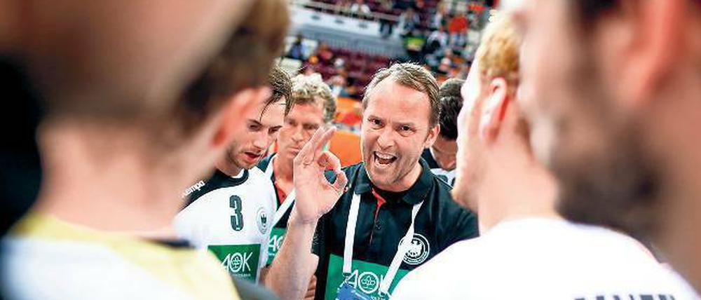 Ansagen, die ankommen. Dagur Sigurdsson wird von den Nationalspielern für seine gute Kommunikation gelobt.