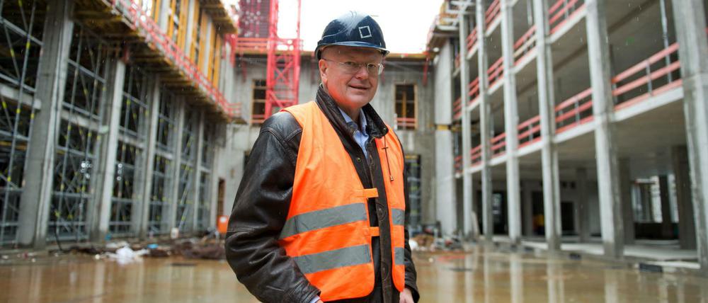 Der Vorstand und Sprecher der "Stiftung Berliner Schloss - Humboldtforum", Manfred Rettig hat überraschend seinen Ausstieg zum 1. März bekannt gegeben.