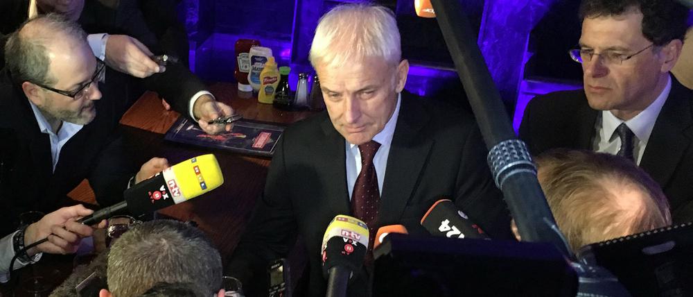 VW-Chef Matthias Müller beantwortet am Sonntagabend im Vorfeld der North American International Auto Show (NAIAS) Fragen von Journalisten.