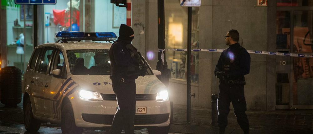 Untersuchung der Polizei in Brüssel.