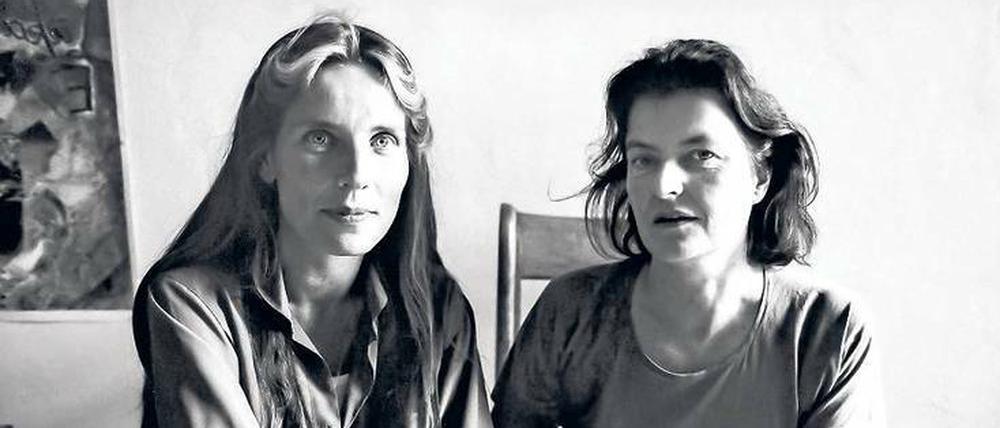 Unerkundbar füreinander: eine Definition von Liebe. Silvia Bovenschen (links) und Sarah Schumann. 