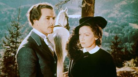 Majestätisch. Ruth Leuwerik als Kaiserin Elisabeth von Österreich mit O.W. Fischer in "Ludwig II."