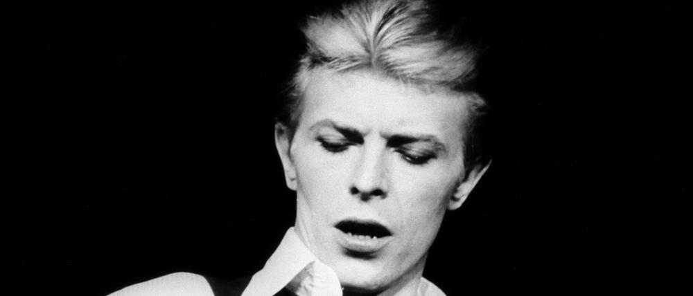 David Bowie bei einem Konzert in London