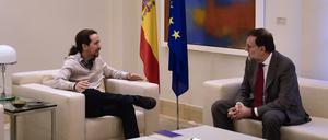 Pablo Iglesias, Chef der linksalternativen "Podemos" und Spaniens amtierender Premier Mariano Rajoy von der konservativen PP (rechts).