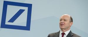John Cryan ist keiner, der den großen Auftritt liebt. Sein Stil ist kurz und knapp.