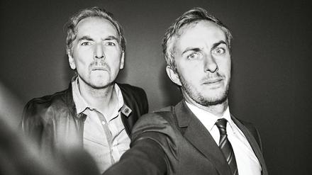 Olli Schulz (l.) und Jan Böhmermann starten am Sonntag mit ihrer Talkshow "Schulz &amp;Böhmermann" auf ZDfneo. 