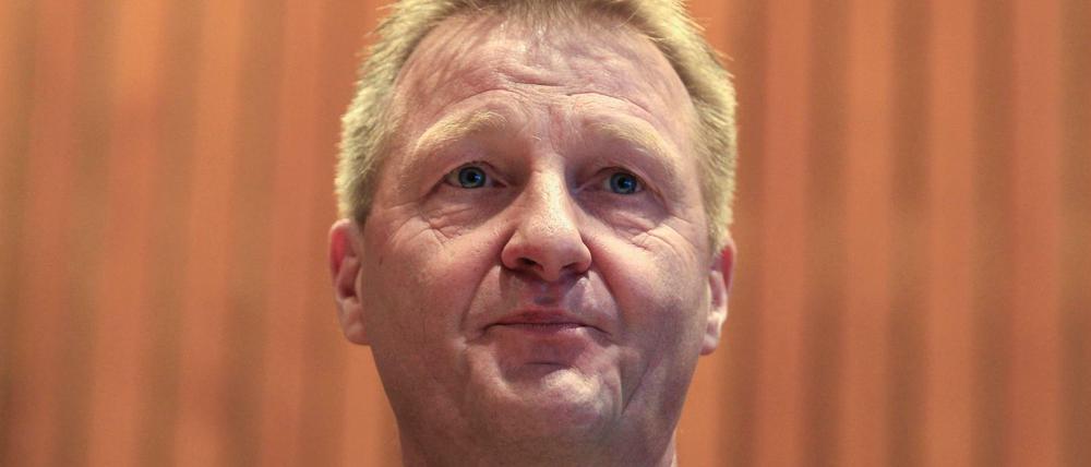 NRW- Innenminister Ralf Jäger beim Treffen des Innenausschusses in Düsseldorf