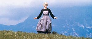 Abbildung ähnlich. Im oscarprämierten Musicalfilm „The Sound of Music“ prägte Julie Andrews als Nonne Maria 1965 das Bild von Österreich in der Welt.