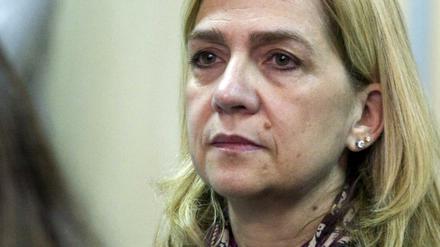 Spaniens Prinzessin Cristina sitzt im Prozess in Palma de Mallorca in der letzten Reihe der Anklagebank.
