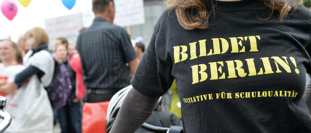 Bald ist es wieder soweit. Lehrerstreiks gibt es in Berlin immer wieder, hier ein Bild aus dem Jahr 2013.