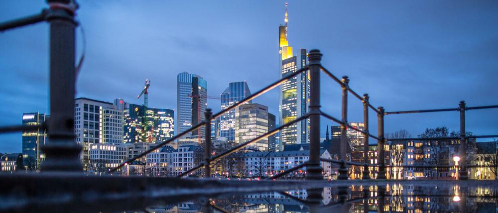 Die seit 2011 vorgeschriebene Zinszusatzreserve haben Lebensversicherer auf jetzt gut 32 Milliarden Euro aufgestockt.