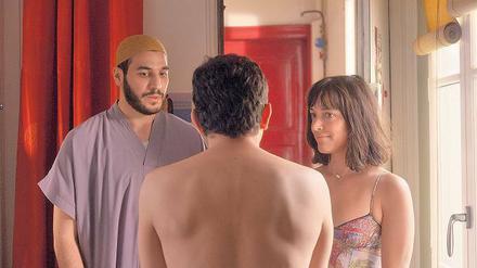 Mehdi Djaadi (Hakim, l.) und Vimala Pons (Hanna).