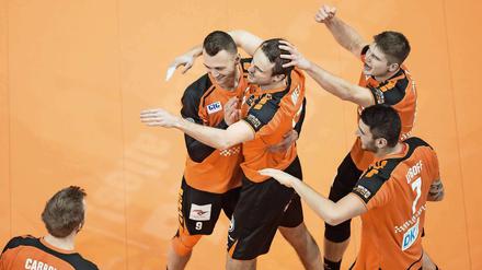 Läuft doch! Die Spieler der BR Volleys haben zurzeit oft Grund zur Freude.
