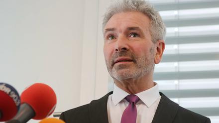 Sterbehelfer Roger Kusch. Sein Verein ist vom Verbot betroffen.
