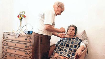 80 Prozent aller privat Pflegenden fühlen sich überfordert.