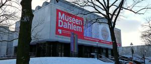 Was wird aus den denkmalgeschützten Gebäuden? Und wie kann ein kulturelles Angebot für den Bezirk gerettet werden? Die meisten Bezirkspolitiker haben darauf keine Antwort.
