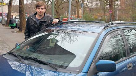 Der Volvo V40, Baujahr 1998. Und unser Autor, dem die Trennung immer schwerer fällt.