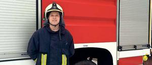 Retter aus Leidenschaft. Der Freiwillige Feuerwehrmann Robert Piotrowski aus Schwedt/Oder hat selten Zeit, auf Bildern zu posieren. Meist hat er mächtig zu tun. 