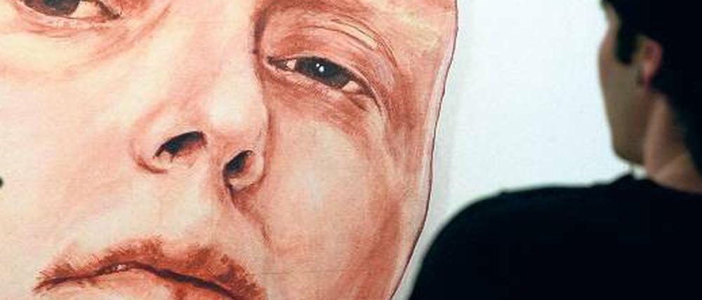 Der Fall Litwinenko fand weltweit Beachtung: Ein Porträt des Sterbenden in einer Moskauer Galerie.