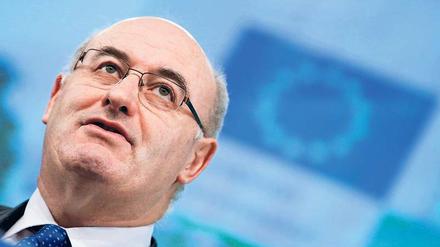 Umstritten. EU-Agrarkommissar Phil Hogan will eine Expertenkommission einsetzen, die Landwirten eine bessere Marktposition verschaffen soll.