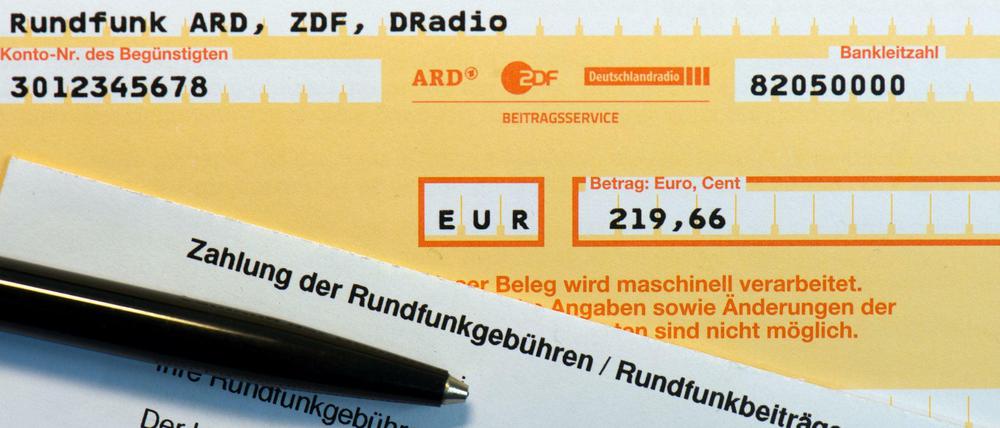 Sinkt der Rundfunkbeitrag 2017 auf monatlich 17,20 Euro?