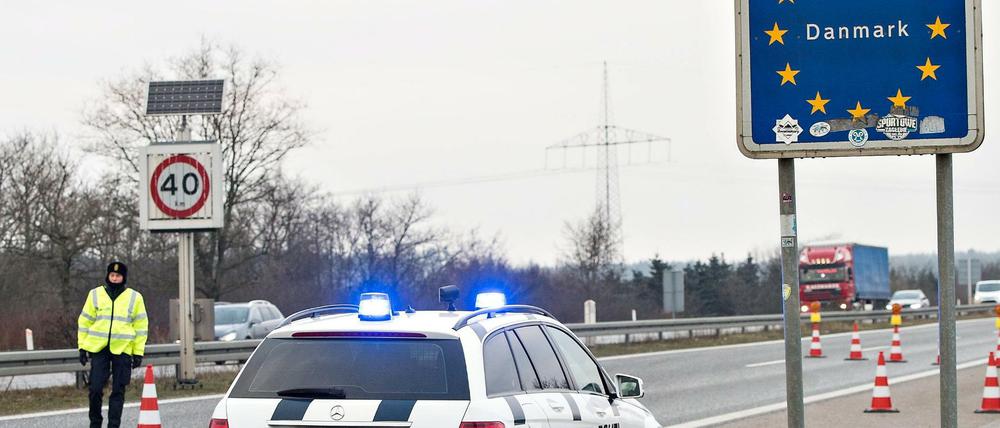 Eine dänische Grenzpatrouille an der deutsch-dänischen Grenze.