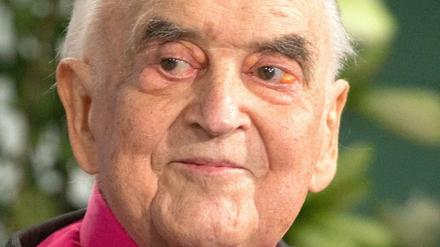Der verstorbene britische Verleger, Journalist und Diplomat Lord George Weidenfeld, 2014 in Passau fotografiert.